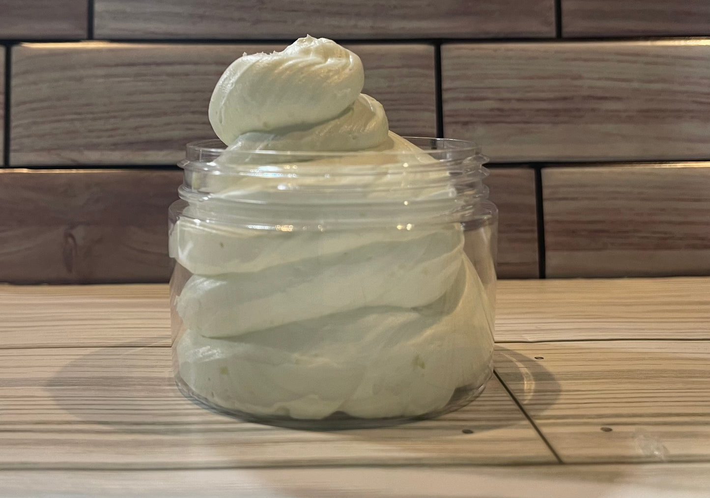 Aqua di Gio Body Butter – Luxuriously Hydrating with a Fresh, Invigorating Scent
