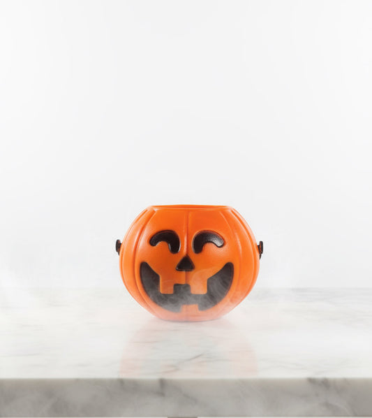Autumn Alchemy Bath Bomb – Pumpkin & Cauldron with Color Surprise