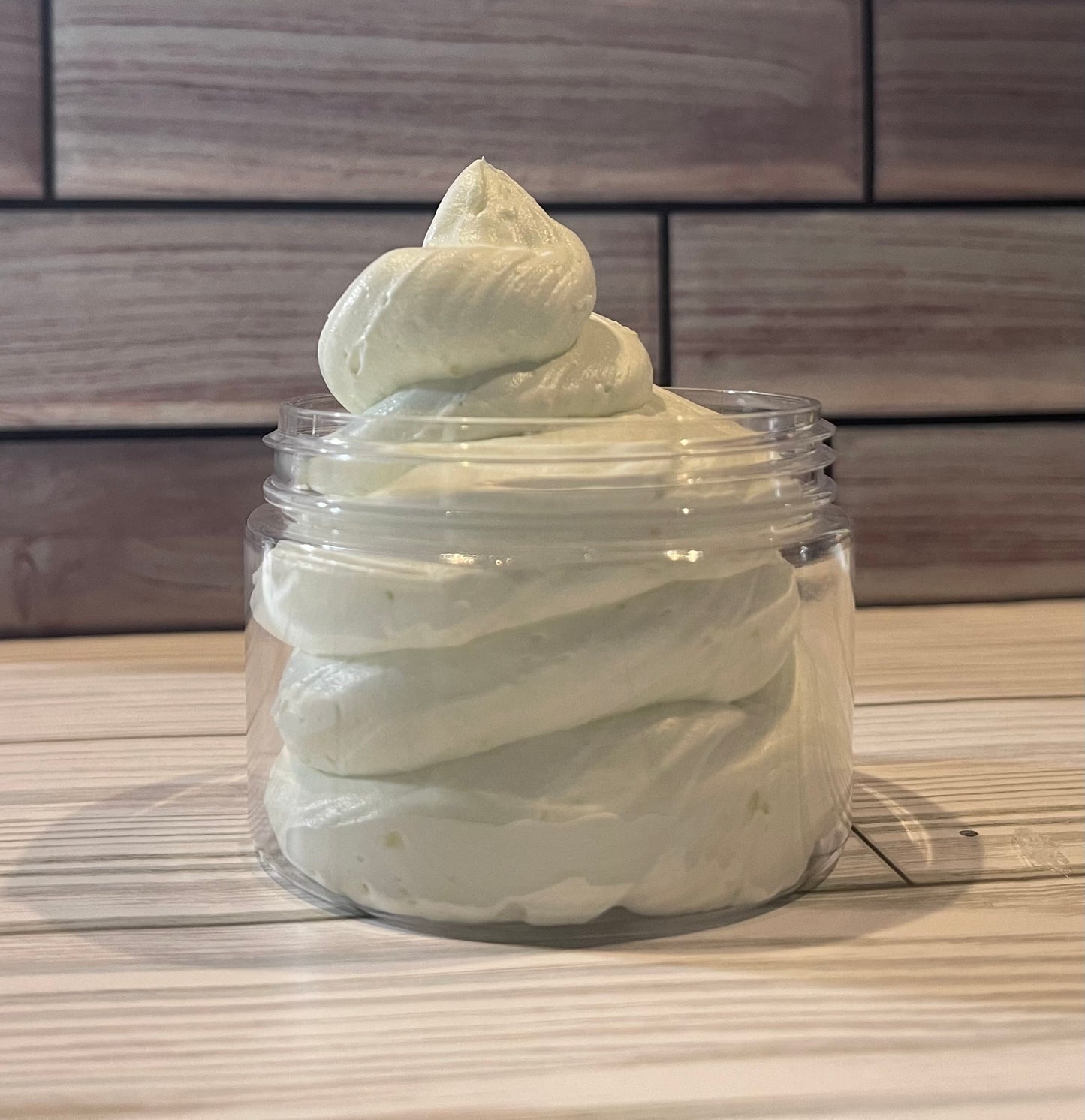 Aqua di Gio Body Butter – Luxuriously Hydrating with a Fresh, Invigorating Scent