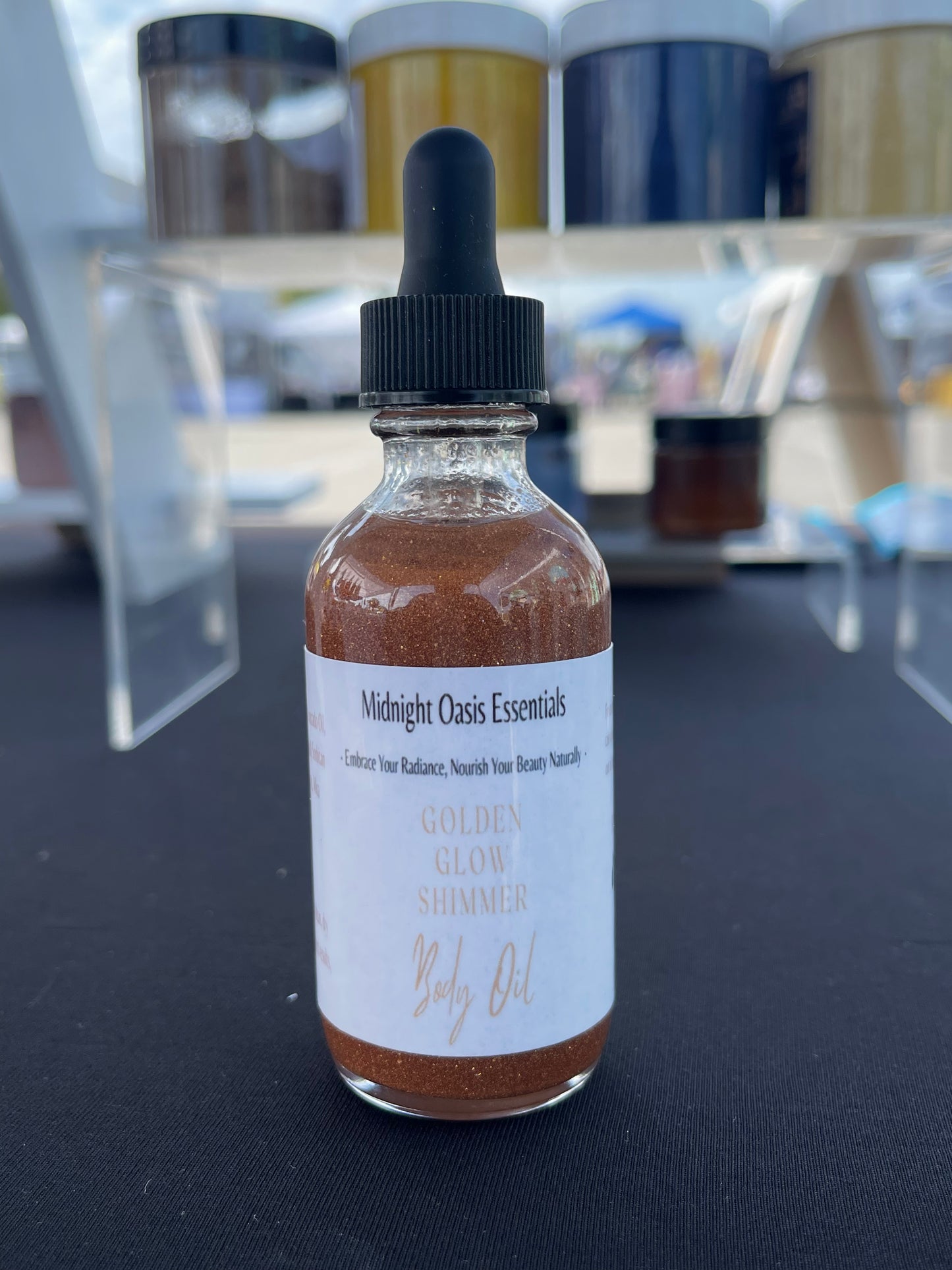 Golden Glow Radiance Body Oil – Luxurious Hydration with a Radiant Golden Sheen
