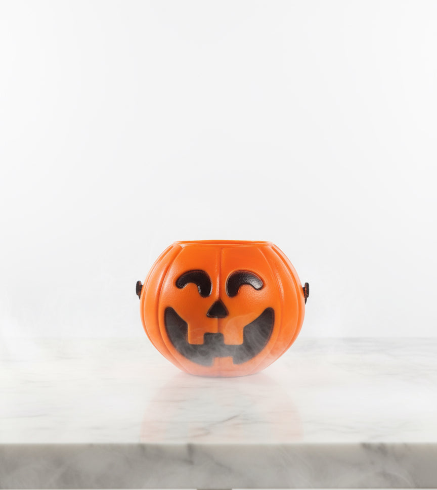 Autumn Alchemy Bath Bomb – Pumpkin & Cauldron with Color Surprise